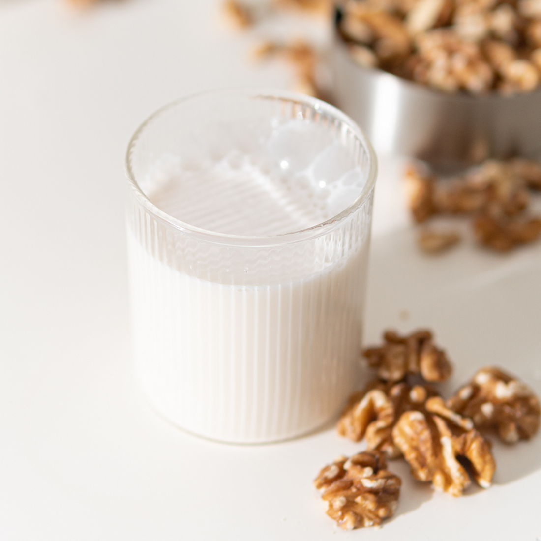 Benefits of Walnut Milk