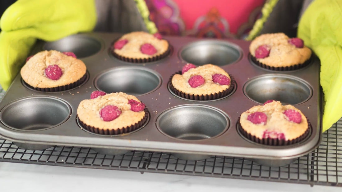 Raspberry Oat Muffins